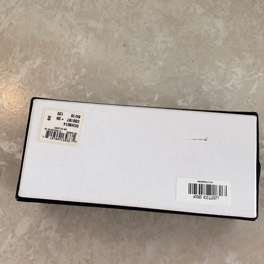 Authentic Chanel Box - Picture 3 of 9